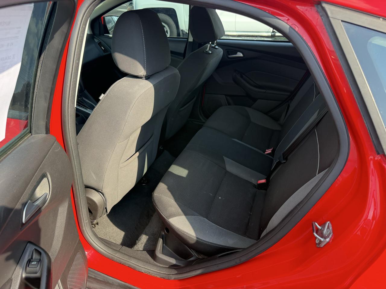 Ford Focus SE Hatch 2013