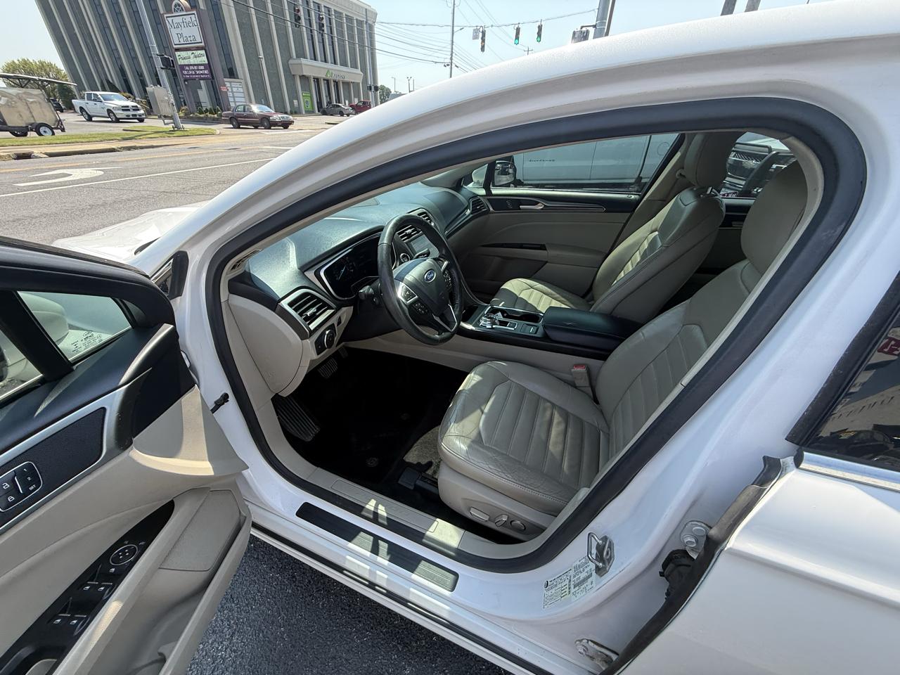 Ford Fusion SE 2017