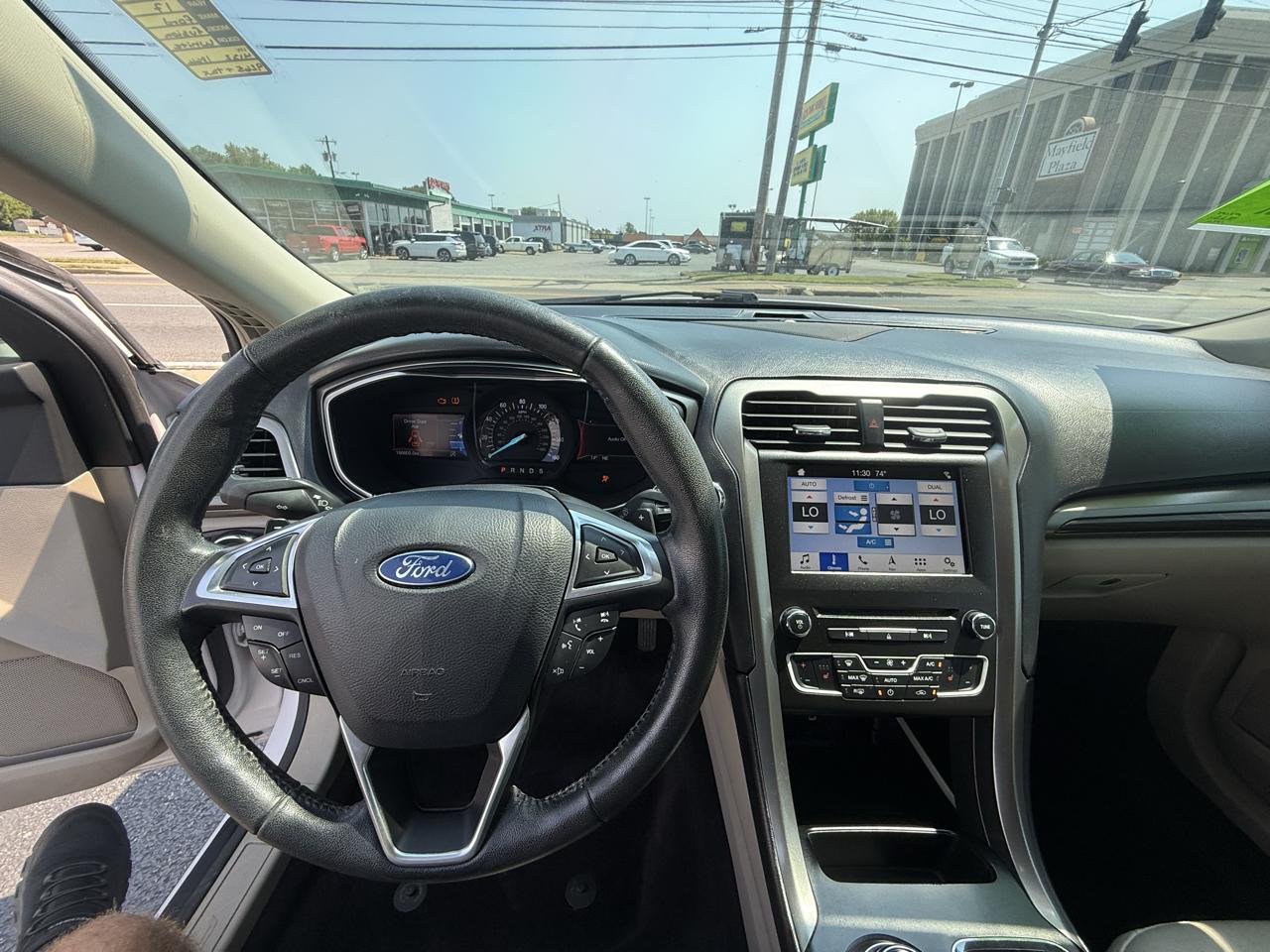Ford Fusion SE 2017