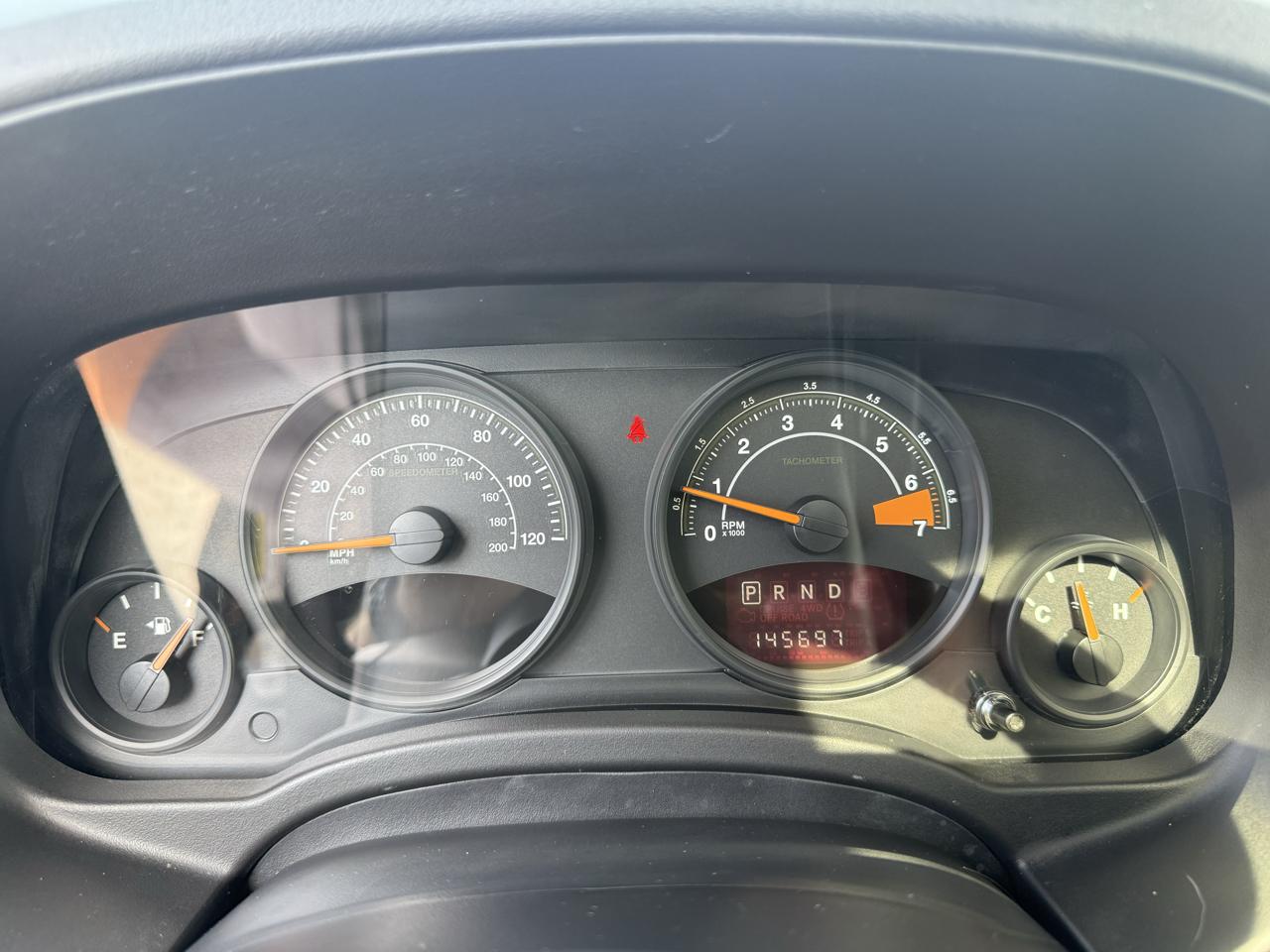 Jeep Patriot Latitude 2WD 2015