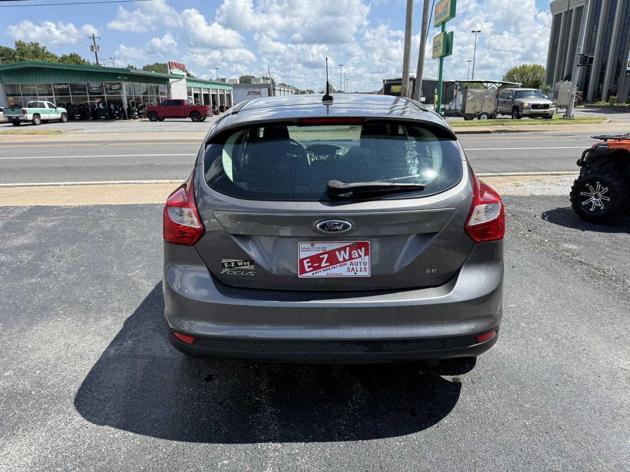 Ford Focus SE 2012