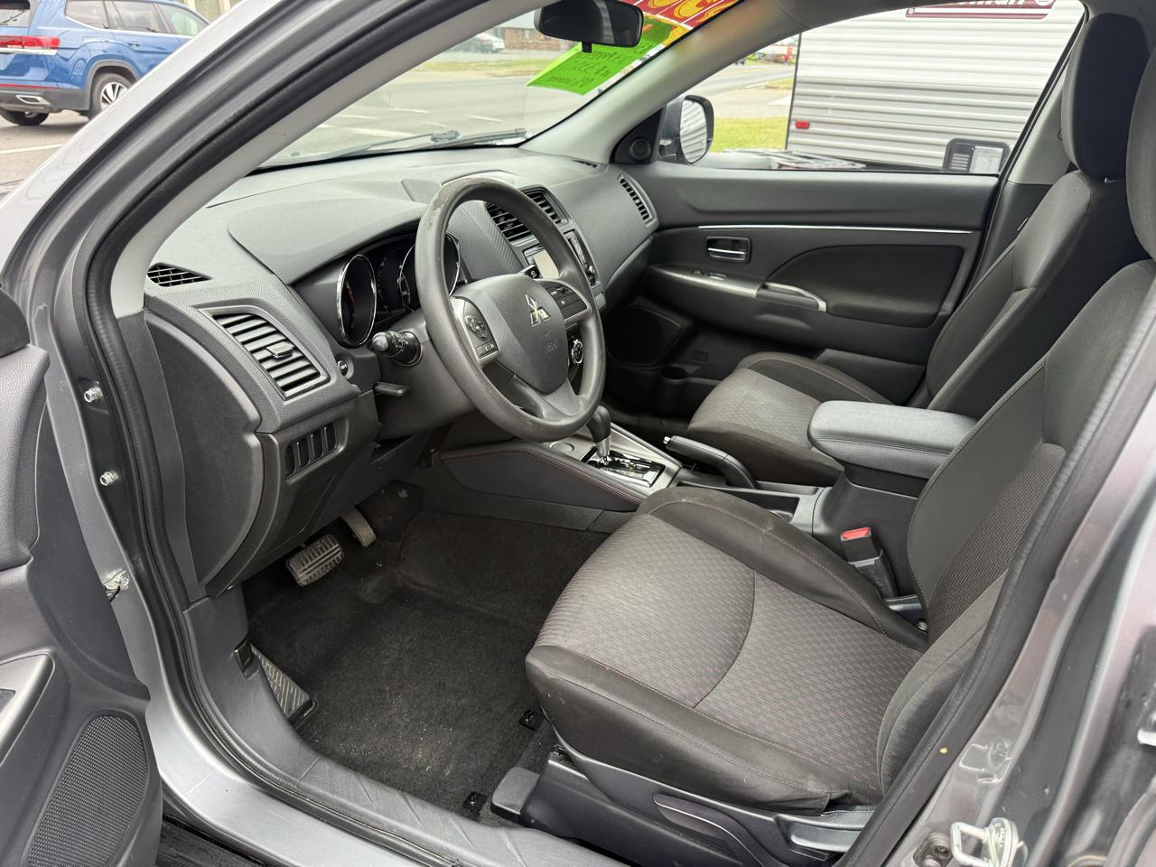 Mitsubishi Outlander Sport 2.0 ES 5M 2019