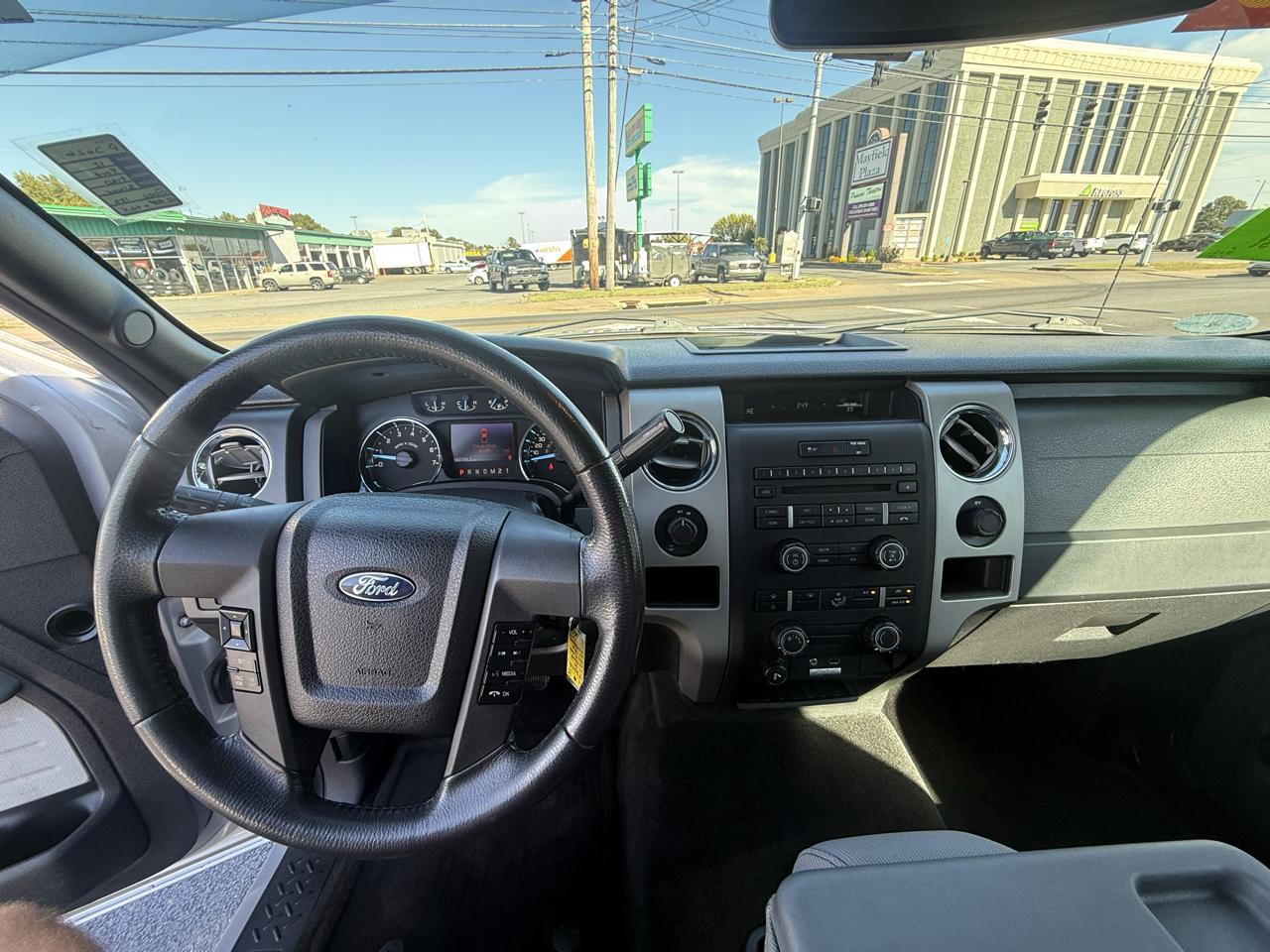 Ford F-150 XLT 2WD SuperCrew 6.5' Box 2012