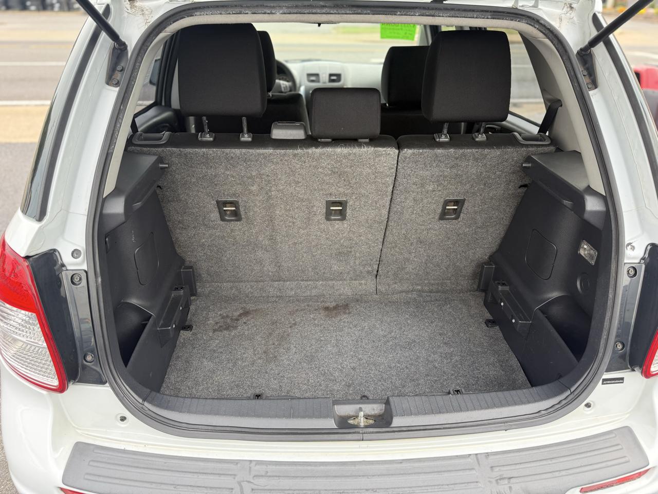 Suzuki SX4 Crossover Premium AWD 2012