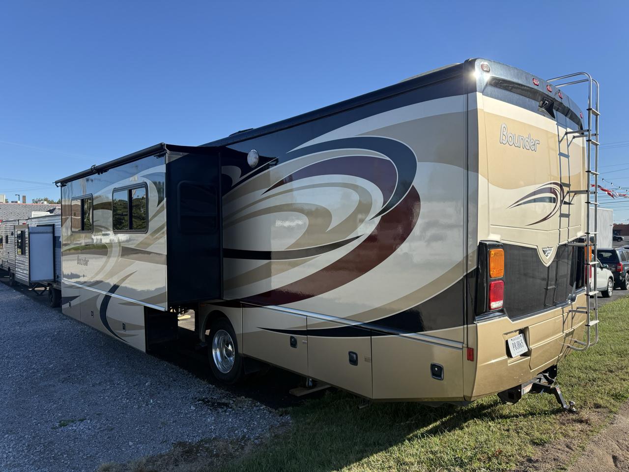 Fleetwood Bounder  2014