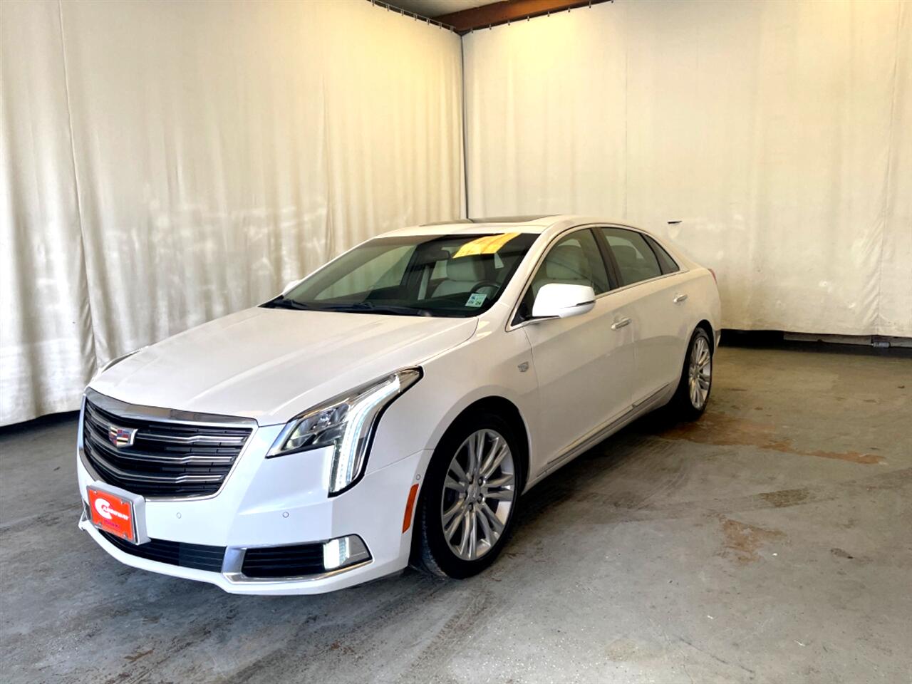 Cadillac XTS 4dr Sdn Luxury FWD 2019