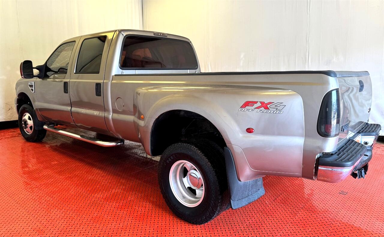Ford Super Duty F-350 DRW Crew Cab 172" Lariat 4WD 2003