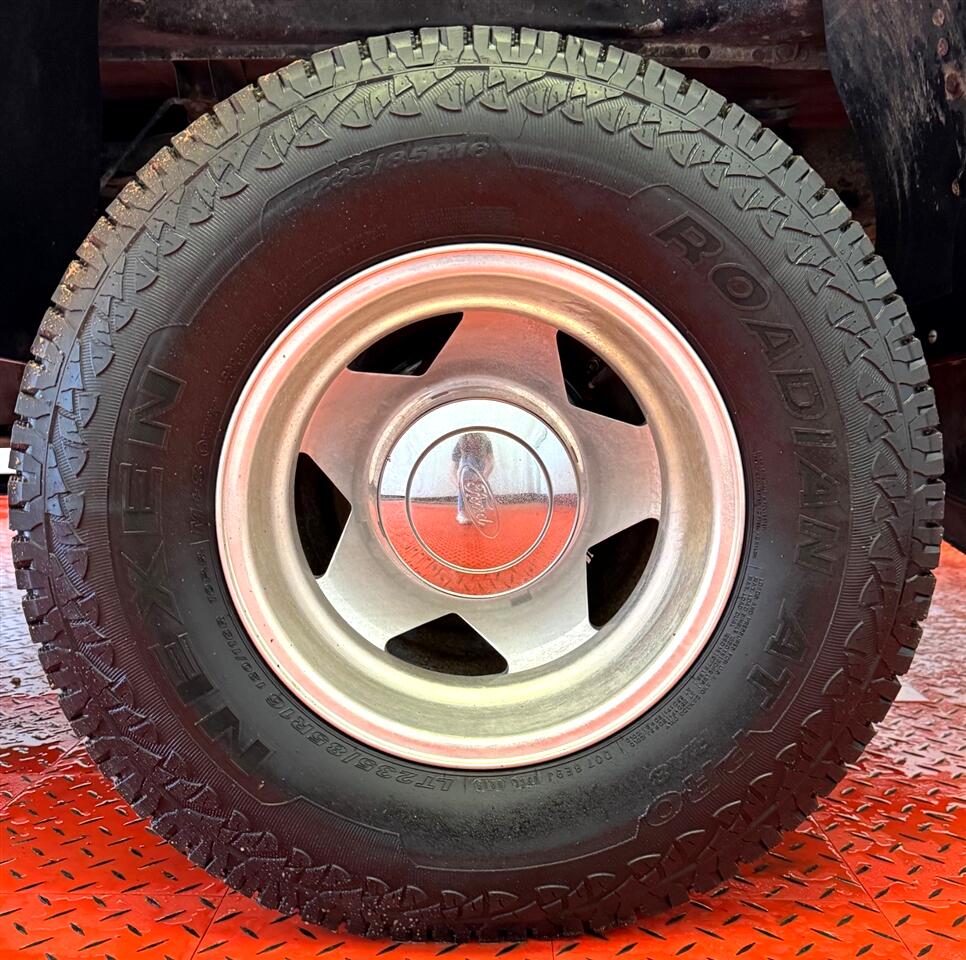 Ford Super Duty F-350 DRW Crew Cab 172" Lariat 4WD 2003