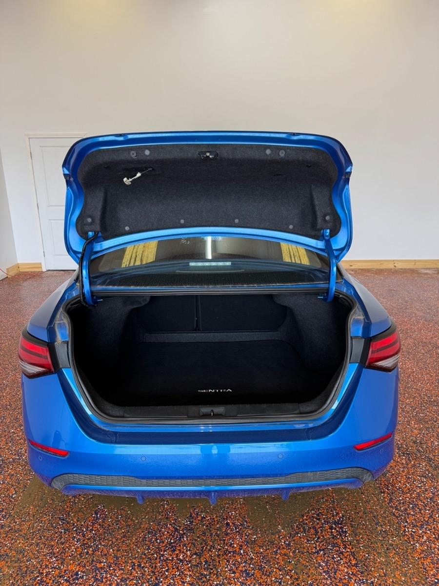 Nissan Sentra SV CVT 2023