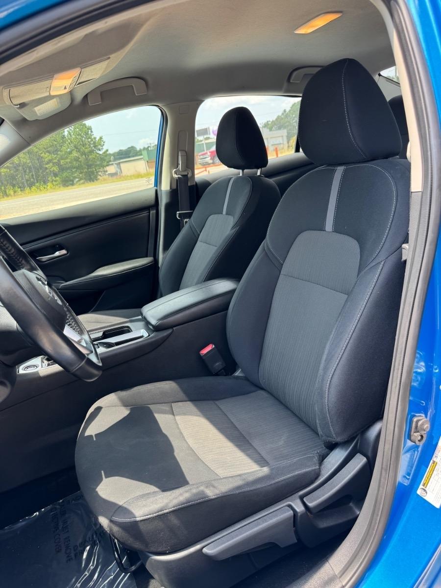 Nissan Sentra SV CVT 2023