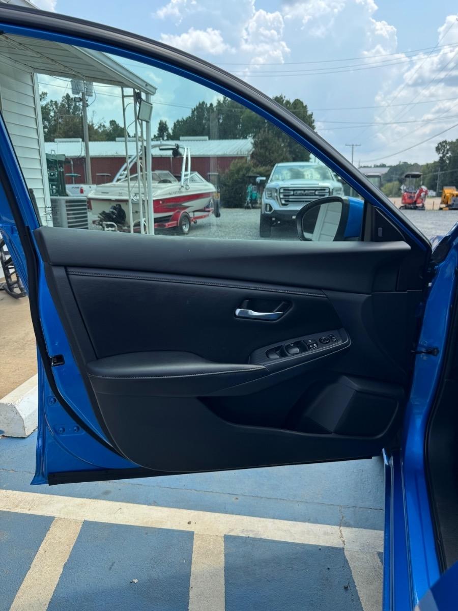 Nissan Sentra SV CVT 2023