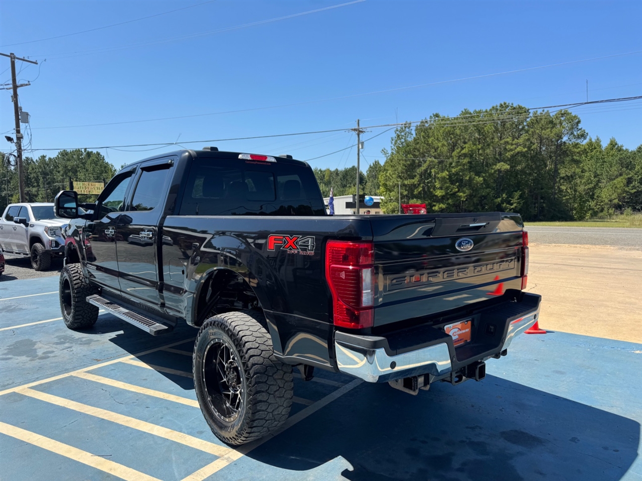 Ford Super Duty F-350 SRW Lariat 4WD Crew Cab 6.75' Box 2020 Ford Super Duty F-350 SRW Lariat 4WD Crew Cab 6.75' Box 2020