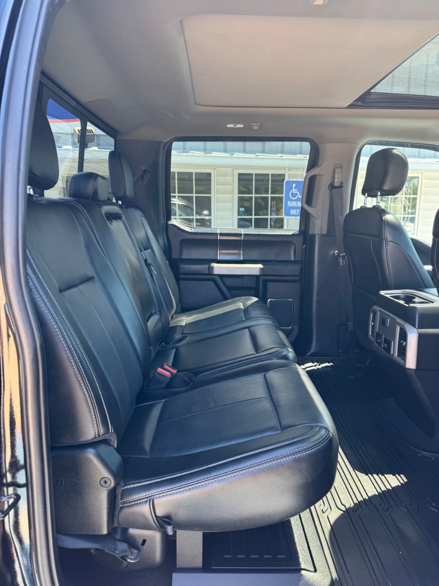 Ford Super Duty F-350 SRW Lariat 4WD Crew Cab 6.75' Box 2020 Ford Super Duty F-350 SRW Lariat 4WD Crew Cab 6.75' Box 2020