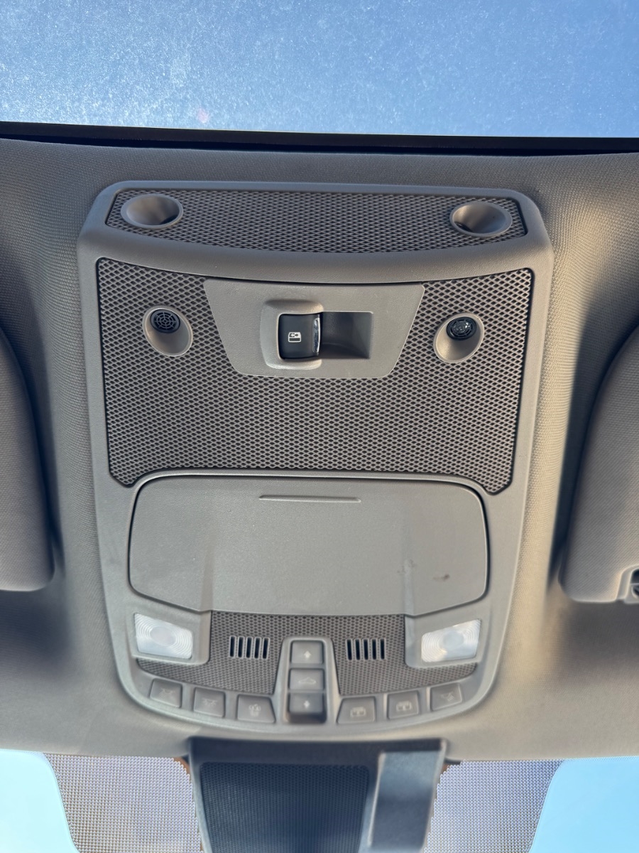 Ford Super Duty F-350 SRW Lariat 4WD Crew Cab 6.75' Box 2020 Ford Super Duty F-350 SRW Lariat 4WD Crew Cab 6.75' Box 2020