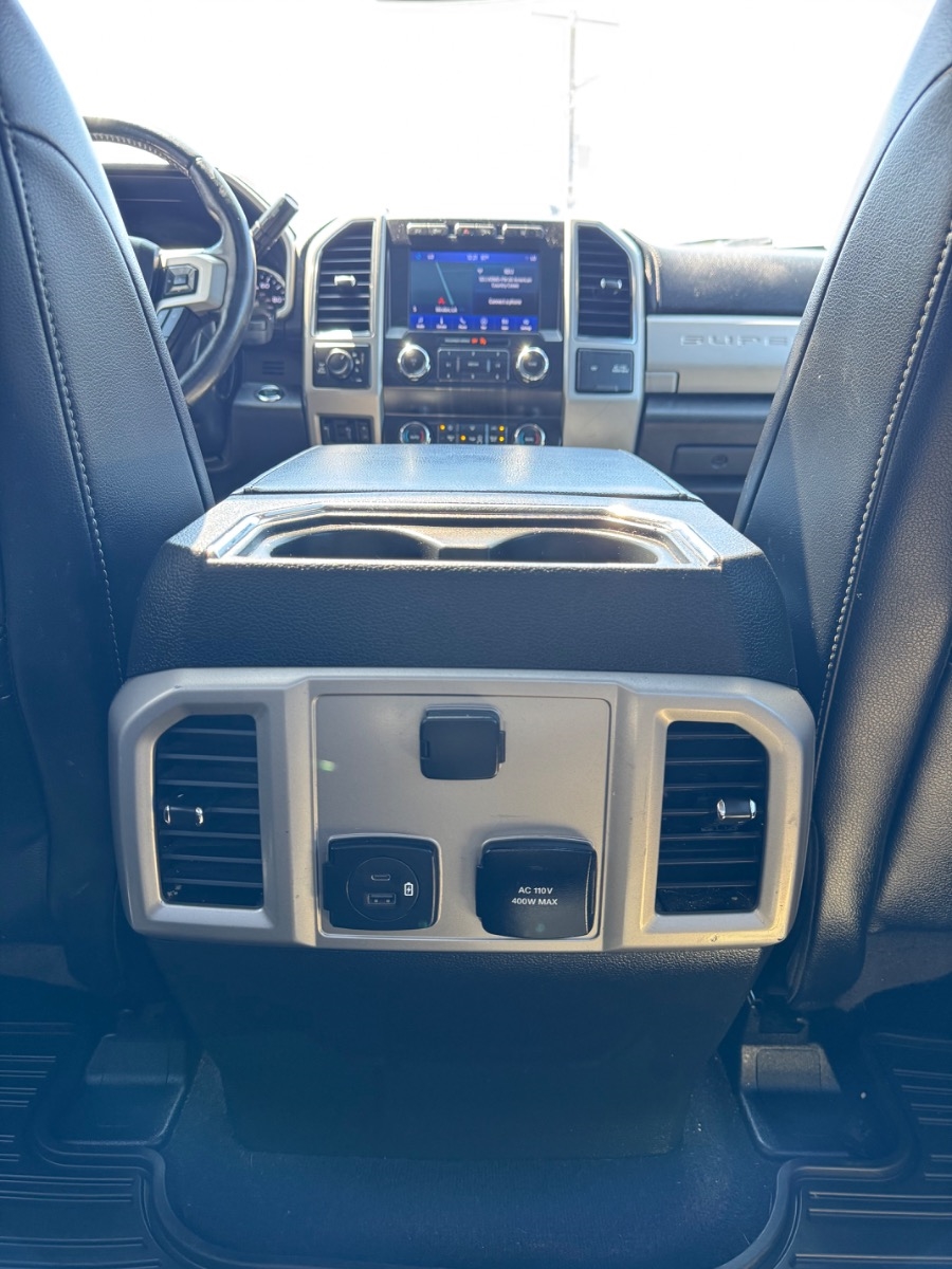 Ford Super Duty F-350 SRW Lariat 4WD Crew Cab 6.75' Box 2020 Ford Super Duty F-350 SRW Lariat 4WD Crew Cab 6.75' Box 2020