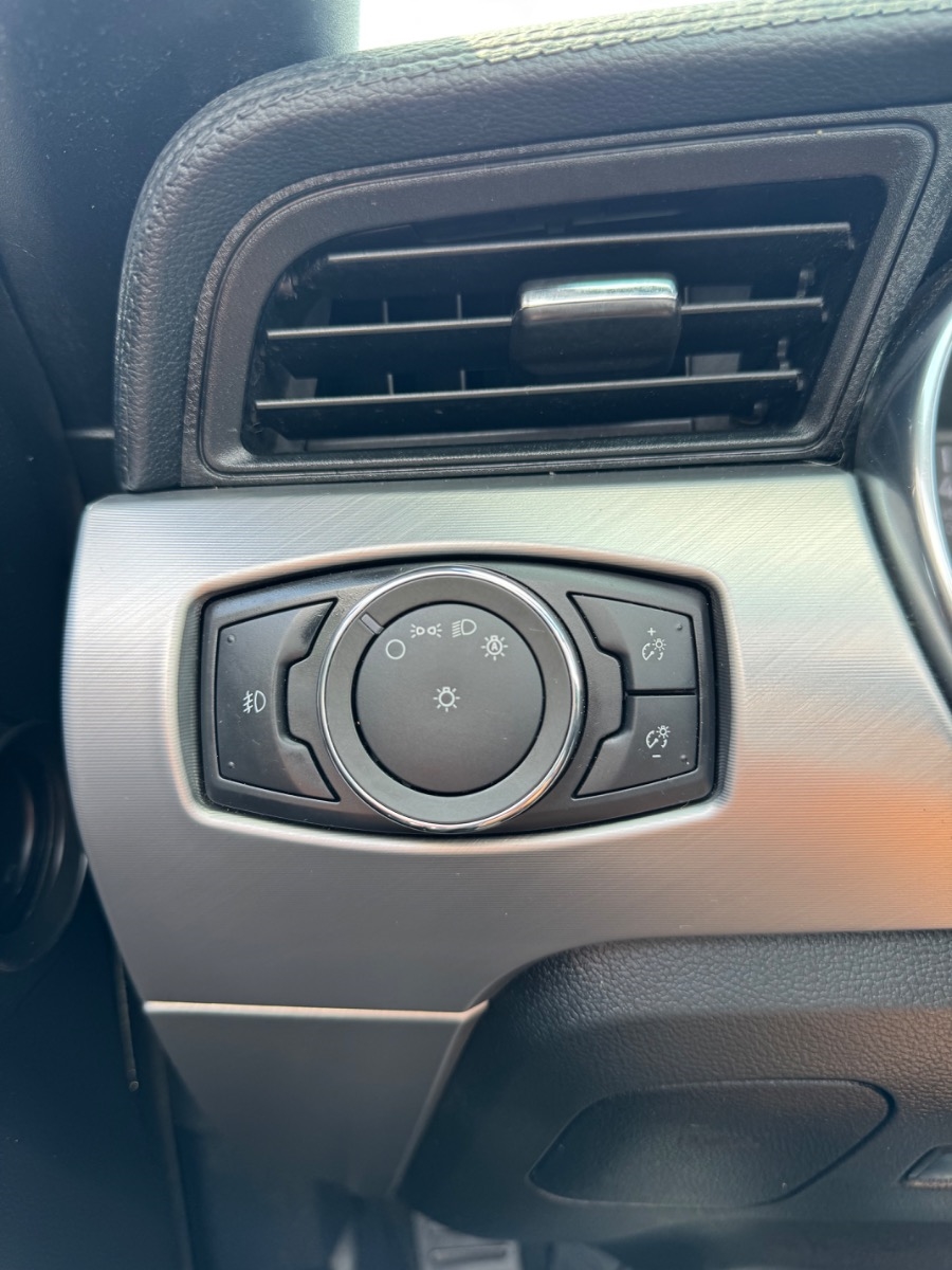 Ford Mustang EcoBoost Premium Convertible 2018 Ford Mustang EcoBoost Premium Convertible 2018