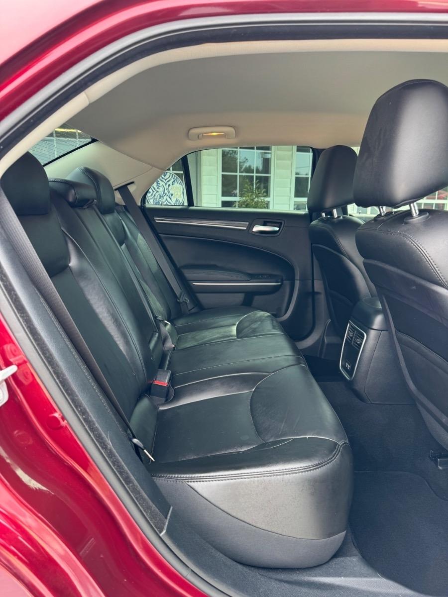 Chrysler 300 Touring L RWD 2020