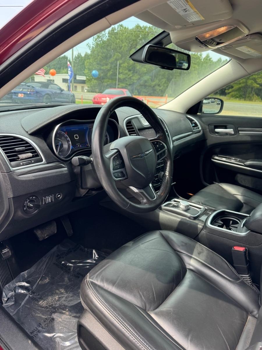 Chrysler 300 Touring L RWD 2020