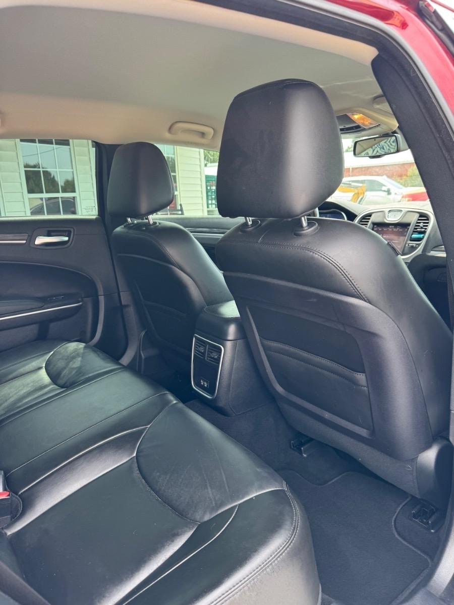 Chrysler 300 Touring L RWD 2020