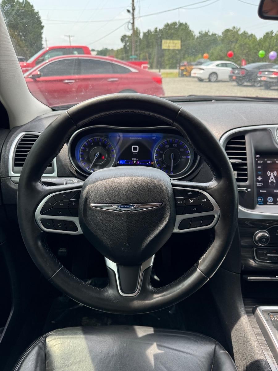 Chrysler 300 Touring L RWD 2020