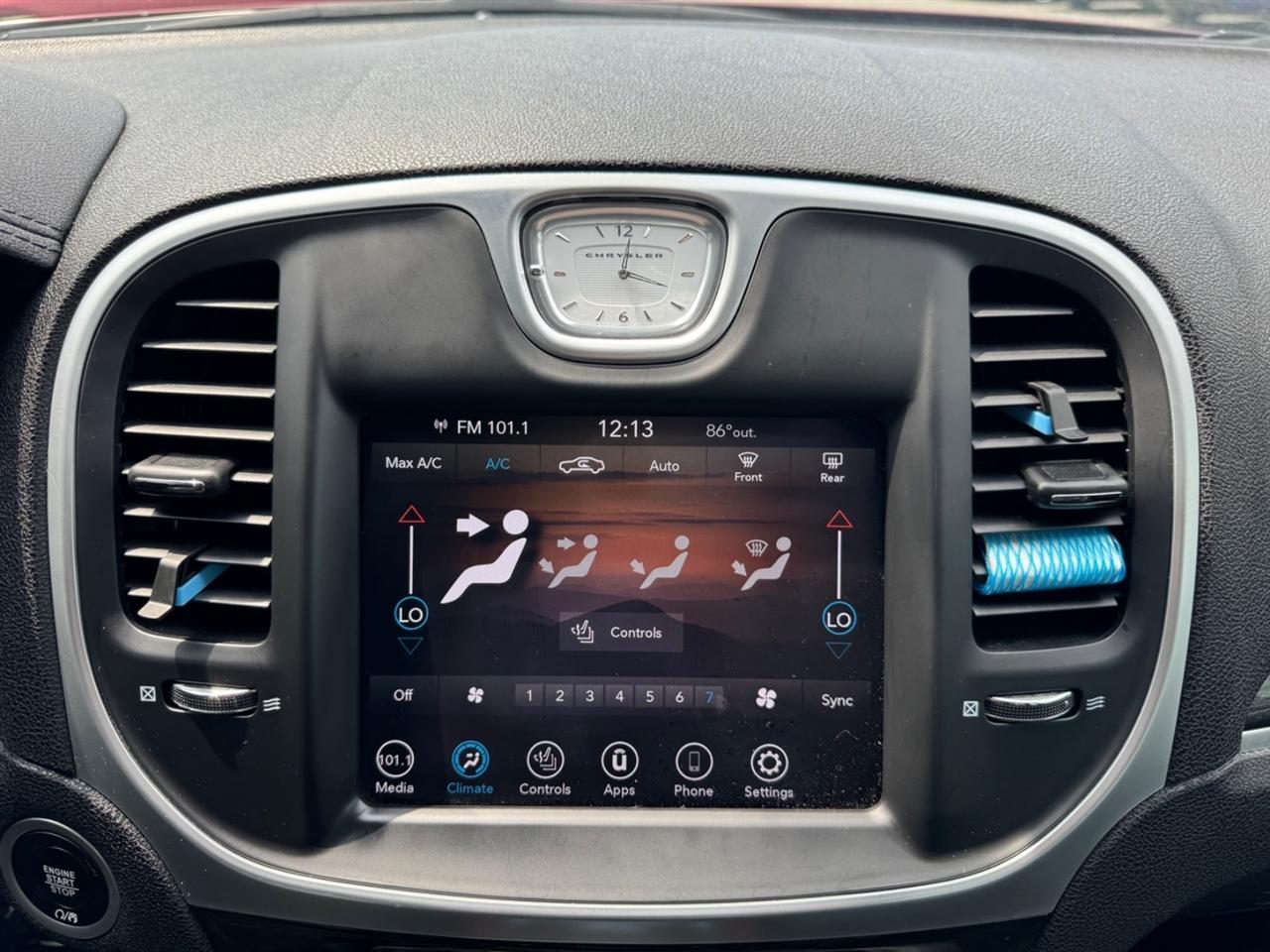 Chrysler 300 Touring L RWD 2020