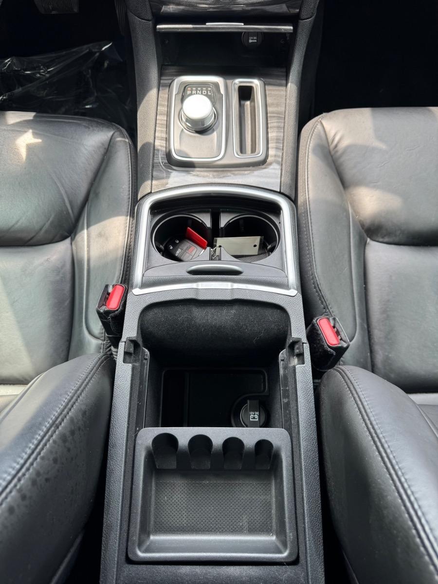 Chrysler 300 Touring L RWD 2020