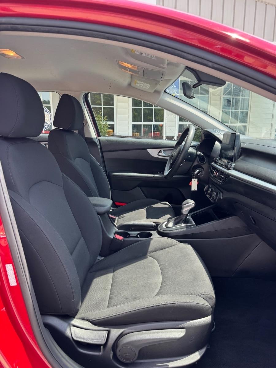 Kia Forte LXS IVT 2023