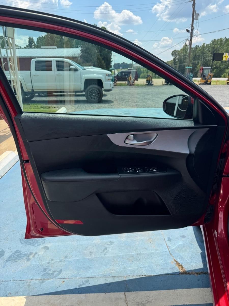 Kia Forte LXS IVT 2023