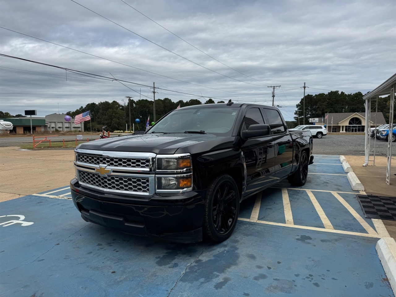 Chevrolet Silverado 1500 2WD Crew Cab 143.5" LT w/1LT 2015 Chevrolet Silverado 1500 2WD Crew Cab 143.5" LT w/1LT 2015
