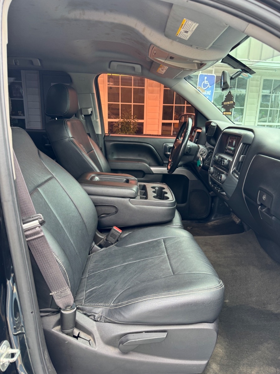 Chevrolet Silverado 1500 2WD Crew Cab 143.5" LT w/1LT 2015 Chevrolet Silverado 1500 2WD Crew Cab 143.5" LT w/1LT 2015
