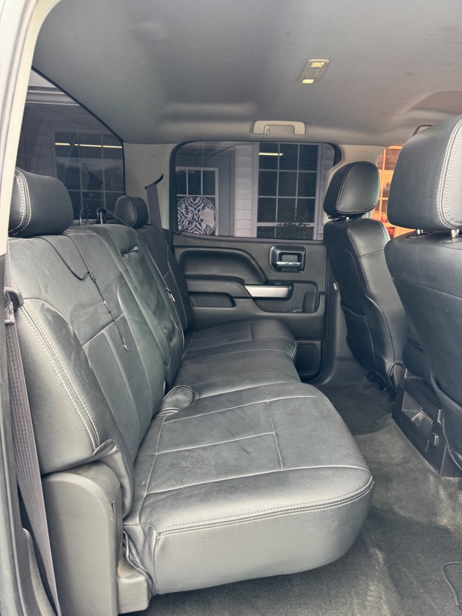 Chevrolet Silverado 1500 2WD Crew Cab 143.5" LT w/1LT 2015 Chevrolet Silverado 1500 2WD Crew Cab 143.5" LT w/1LT 2015