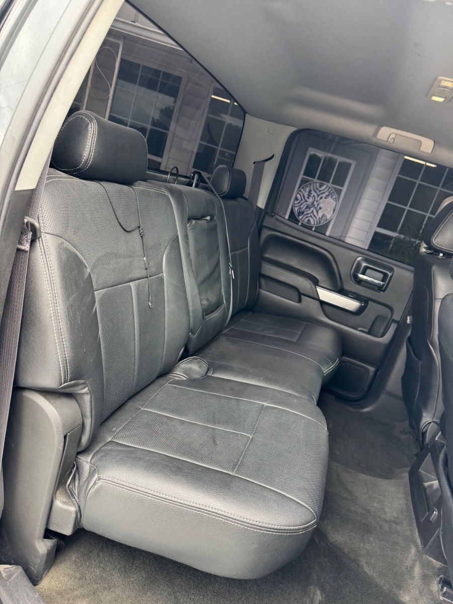 Chevrolet Silverado 1500 2WD Crew Cab 143.5" LT w/1LT 2015 Chevrolet Silverado 1500 2WD Crew Cab 143.5" LT w/1LT 2015