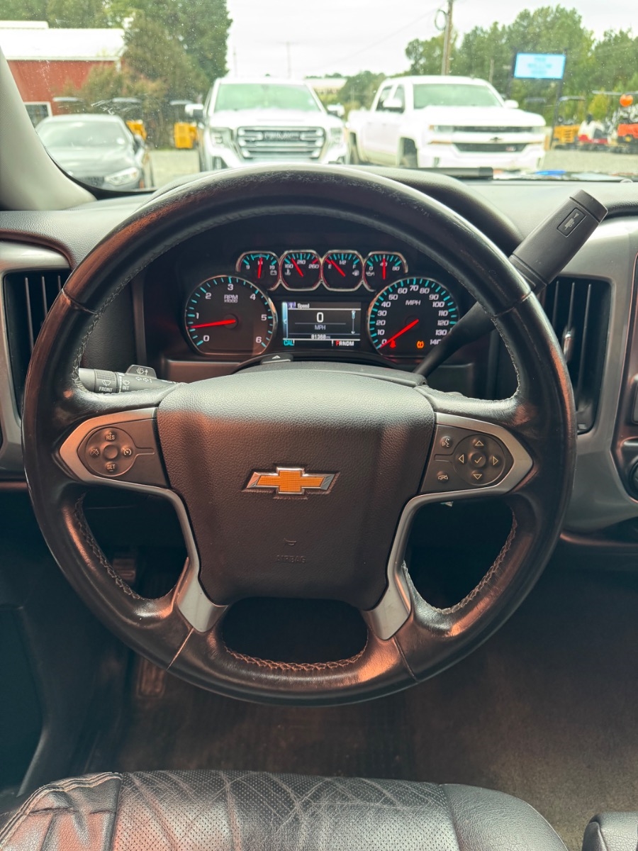 Chevrolet Silverado 1500 2WD Crew Cab 143.5" LT w/1LT 2015 Chevrolet Silverado 1500 2WD Crew Cab 143.5" LT w/1LT 2015