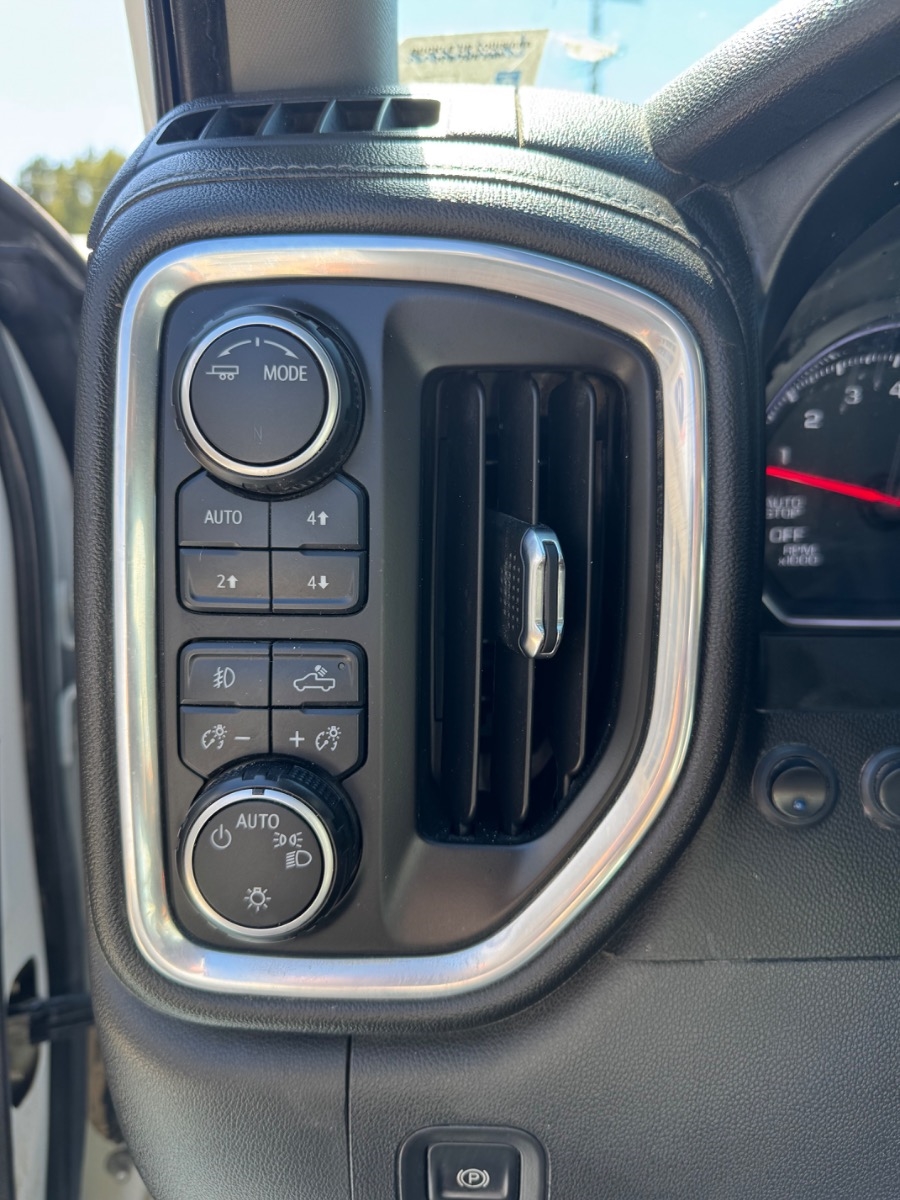 Chevrolet Silverado 1500 4WD Crew Cab 147" LT Trail Boss 2021 Chevrolet Silverado 1500 4WD Crew Cab 147" LT Trail Boss 2021