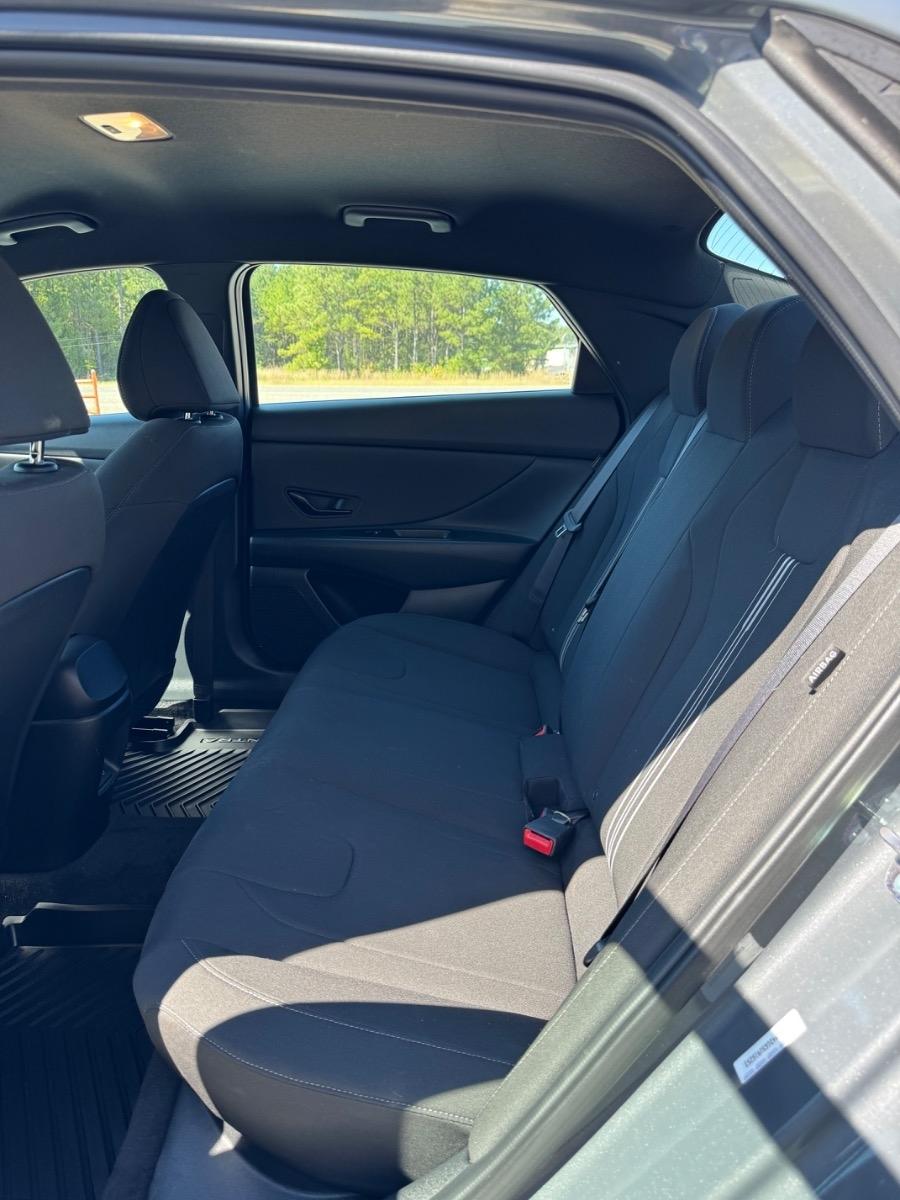 Hyundai Elantra SEL Sport IVT 2025