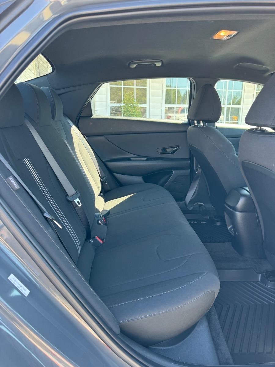 Hyundai Elantra SEL Sport IVT 2025