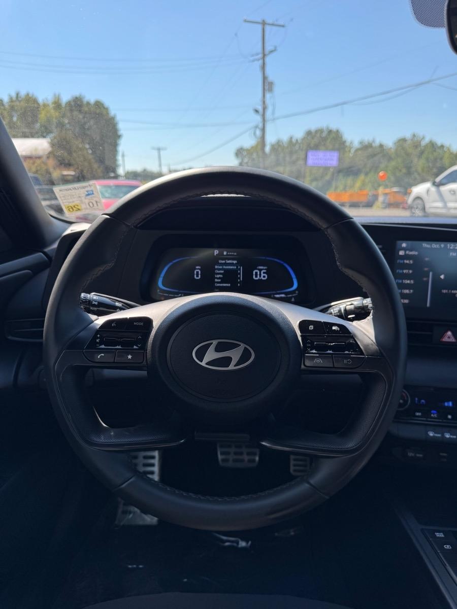 Hyundai Elantra SEL Sport IVT 2025