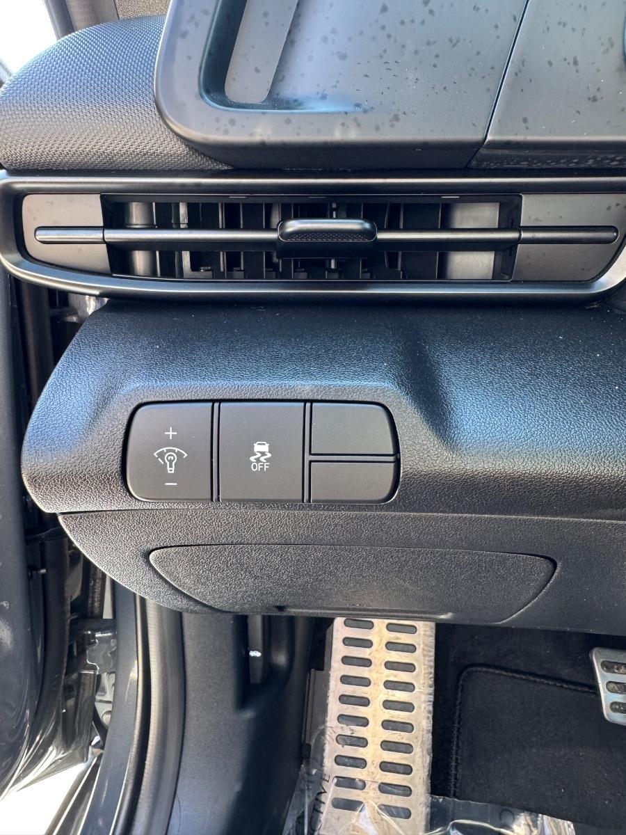 Hyundai Elantra SEL Sport IVT 2025