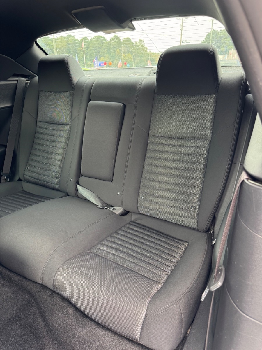 Dodge Challenger 2dr Cpe R/T 2014 Dodge Challenger 2dr Cpe R/T 2014