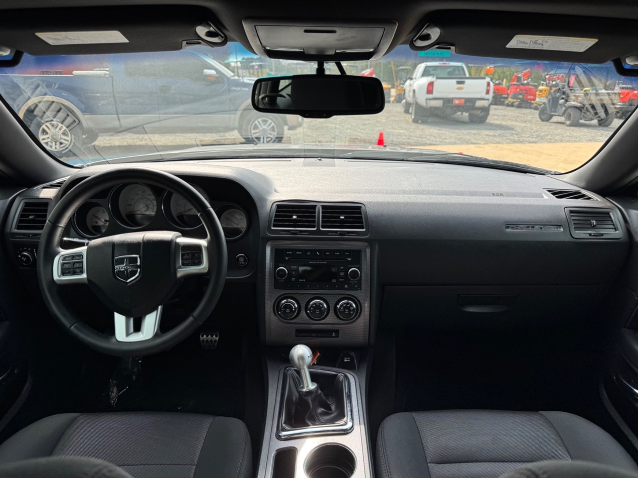 Dodge Challenger 2dr Cpe R/T 2014 Dodge Challenger 2dr Cpe R/T 2014