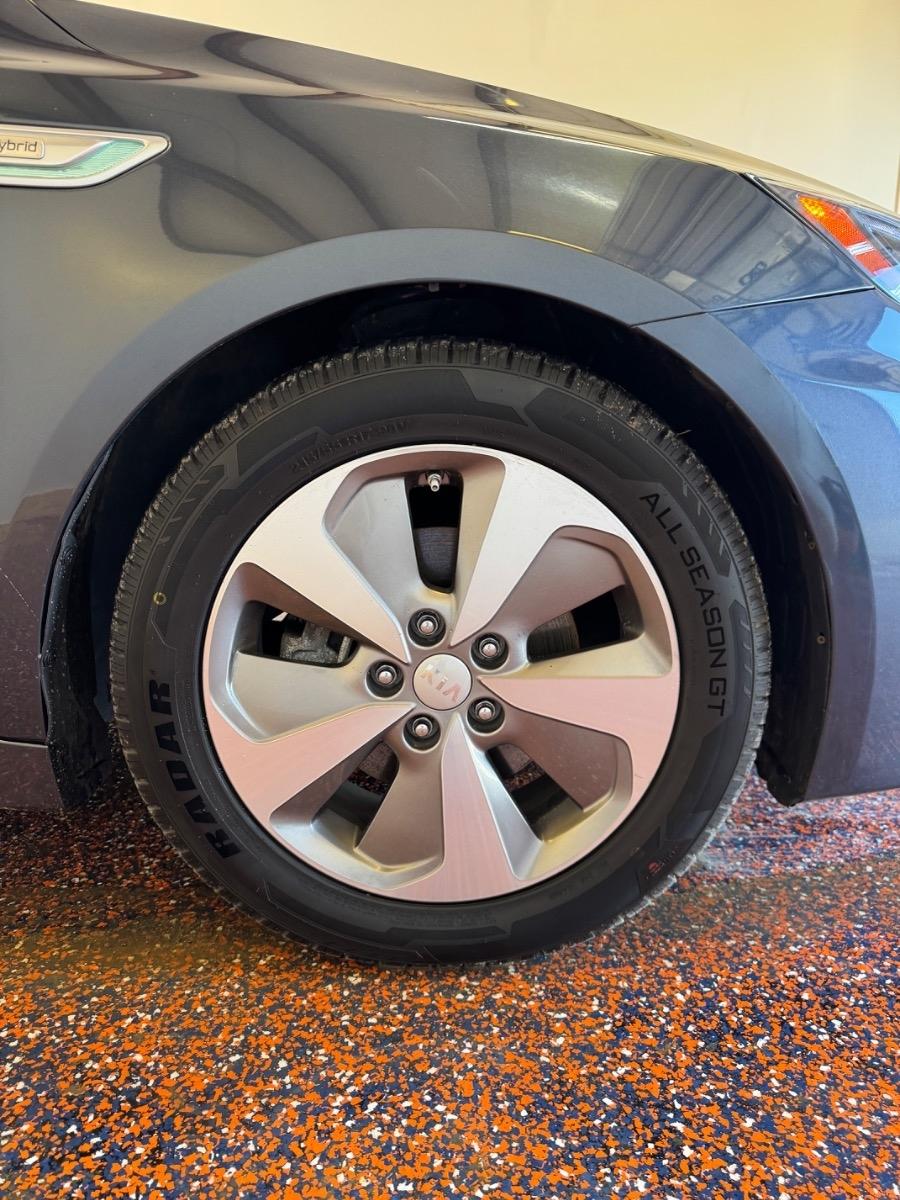 Kia Optima Hybrid 4dr Sdn EX 2015