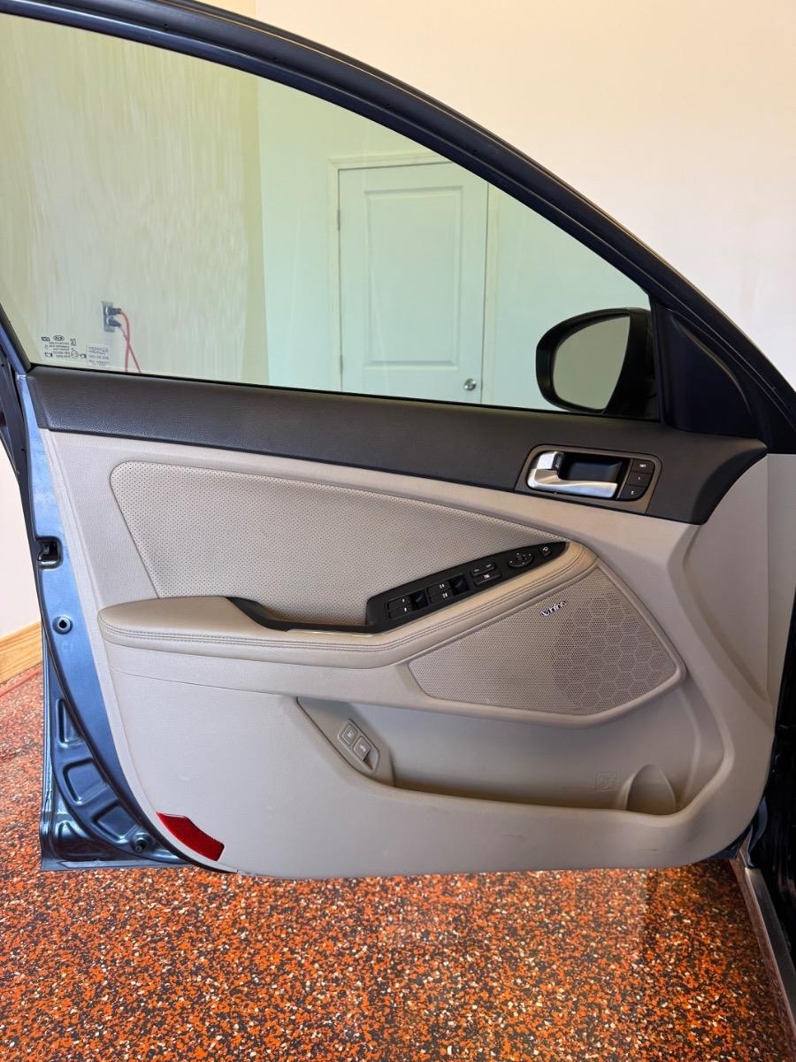 Kia Optima Hybrid 4dr Sdn EX 2015