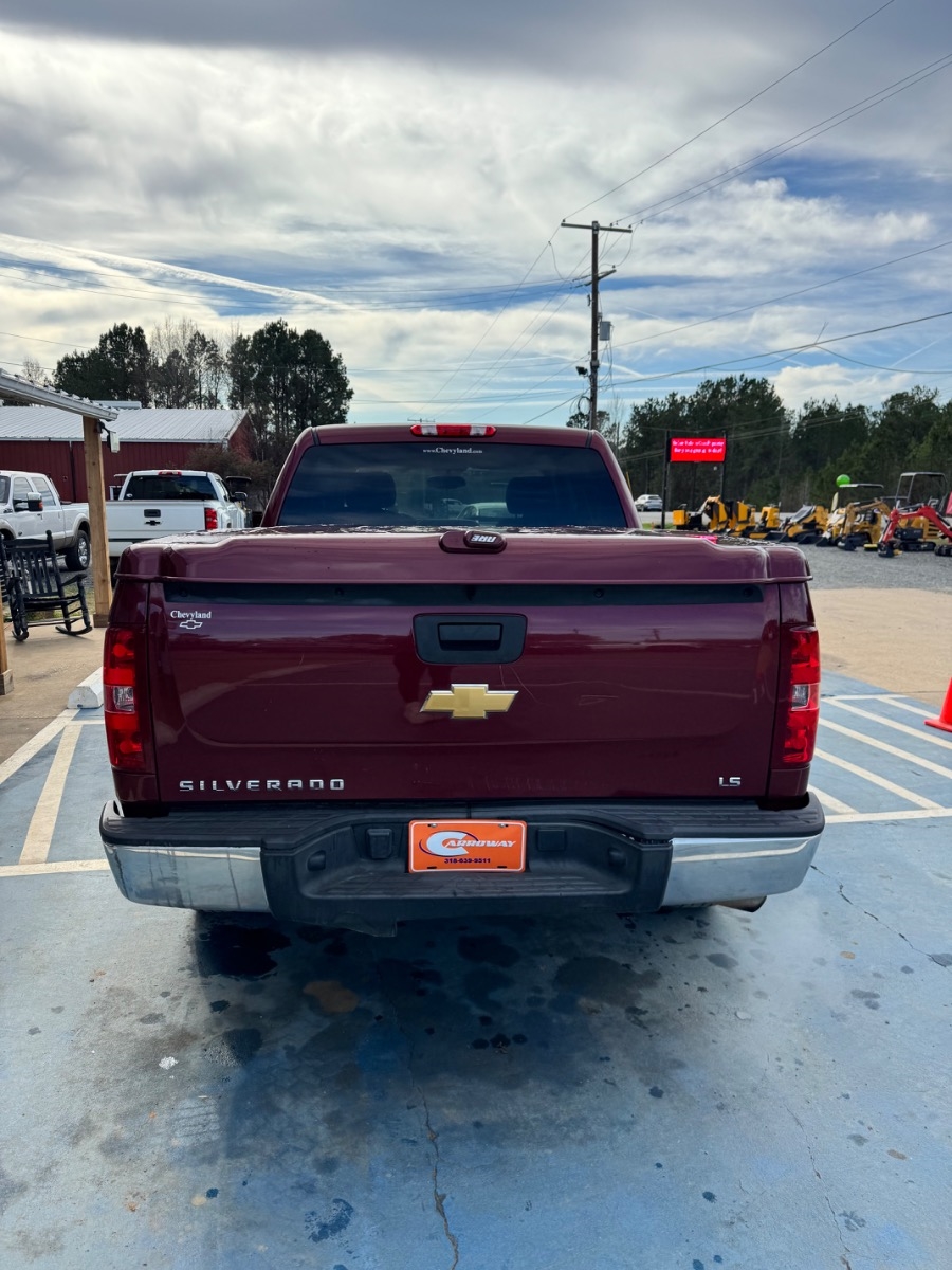 Chevrolet Silverado 1500 2WD Crew Cab 143.5" LS 2013