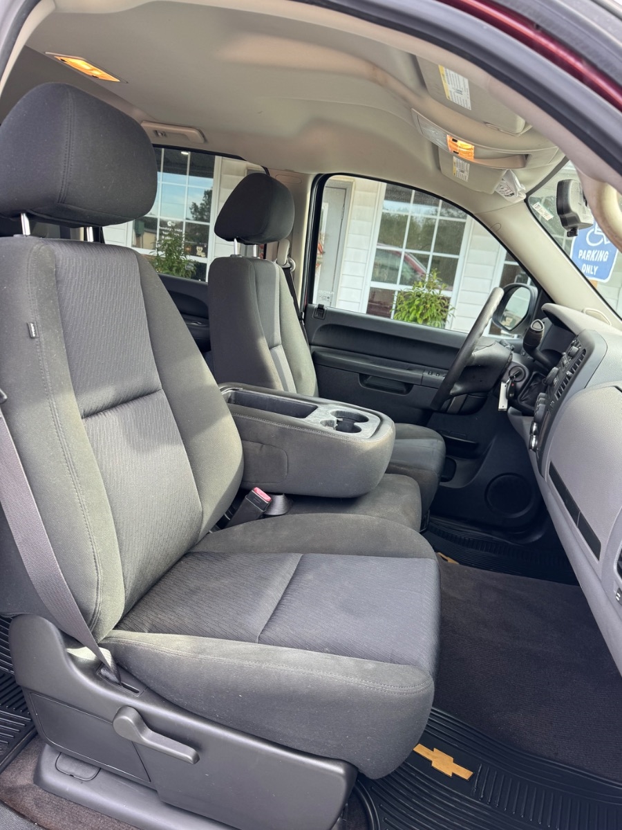 Chevrolet Silverado 1500 2WD Crew Cab 143.5" LS 2013