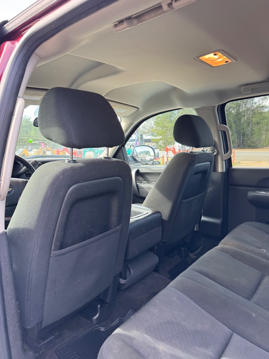 Chevrolet Silverado 1500 2WD Crew Cab 143.5" LS 2013