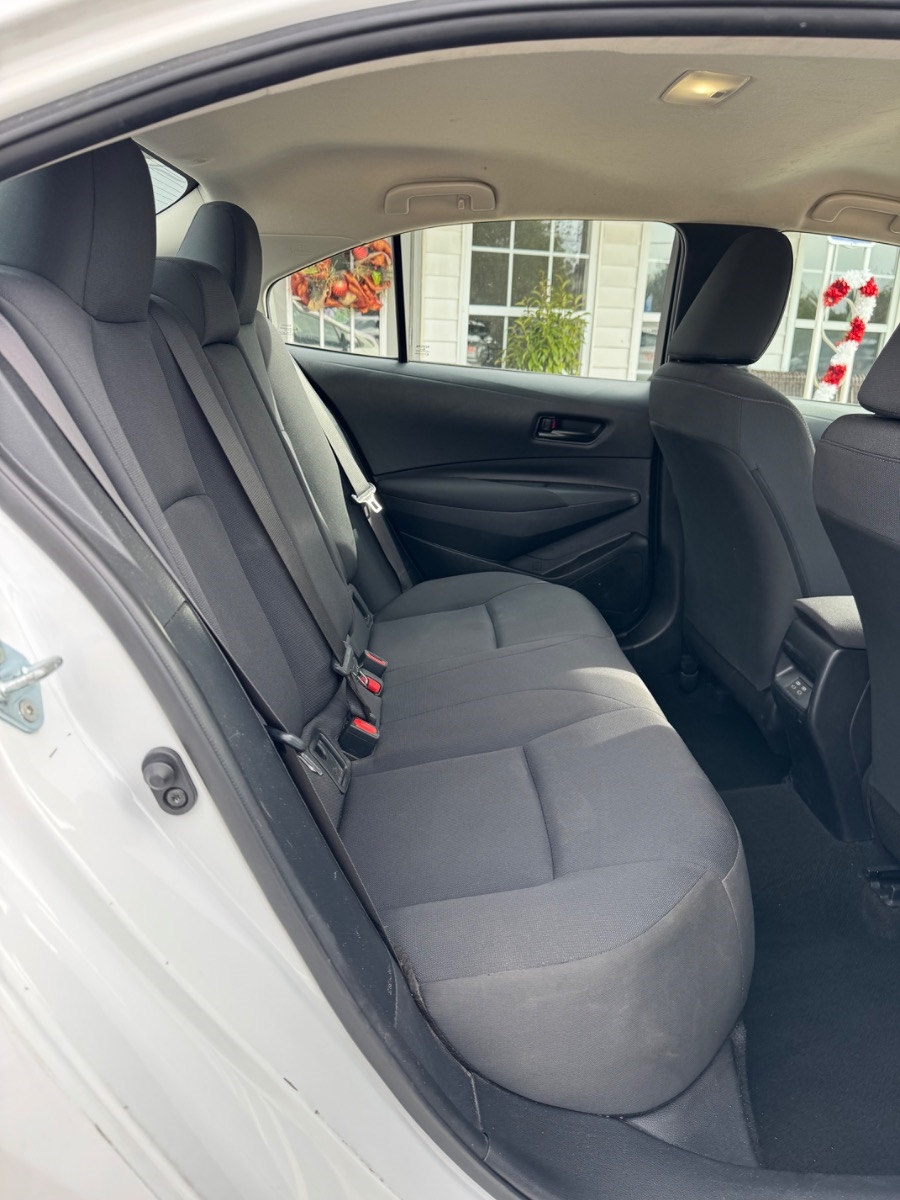 Toyota Corolla LE CVT (Natl) 2024