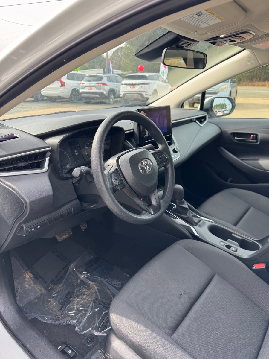 Toyota Corolla LE CVT (Natl) 2024