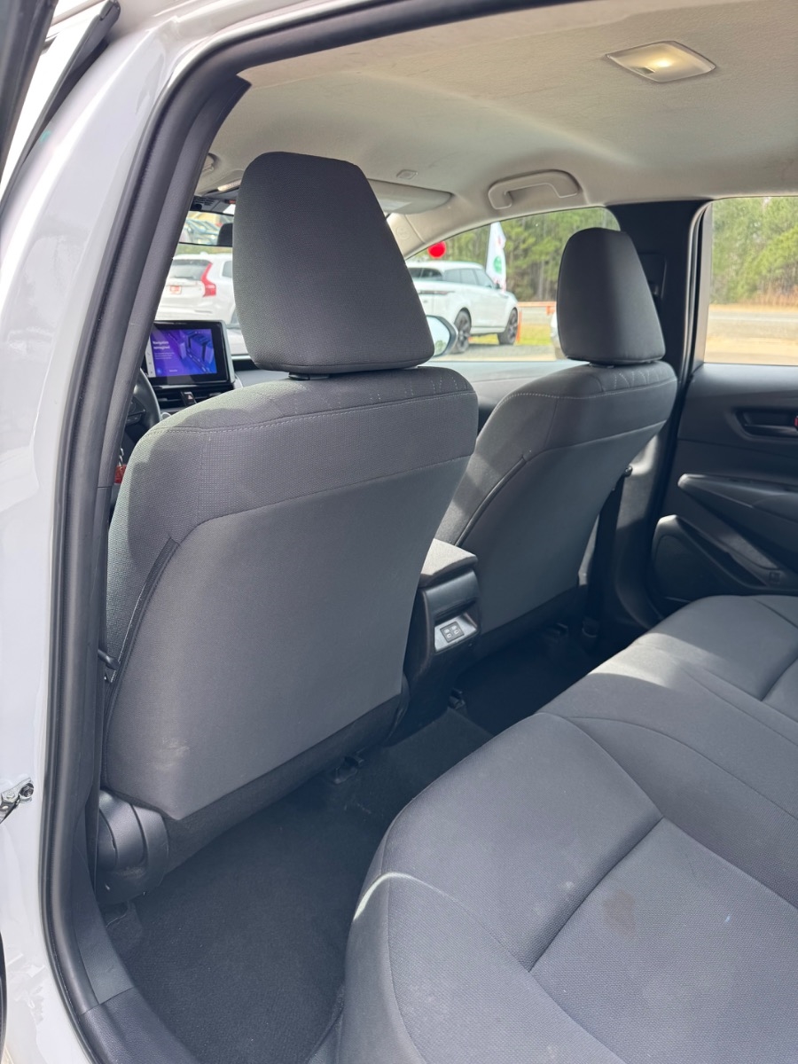 Toyota Corolla LE CVT (Natl) 2024