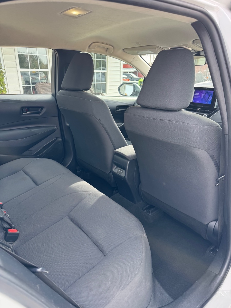 Toyota Corolla LE CVT (Natl) 2024