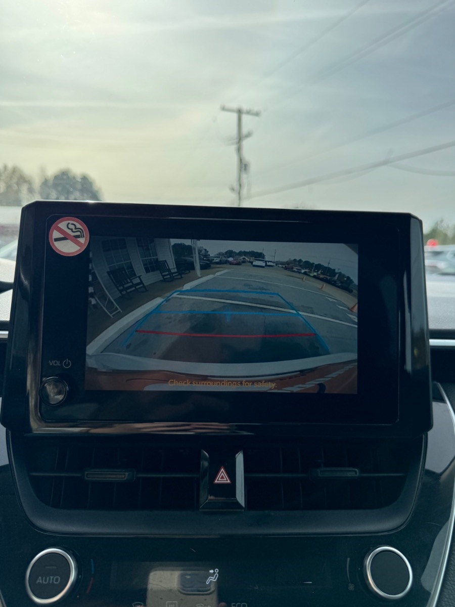 Toyota Corolla LE CVT (Natl) 2024